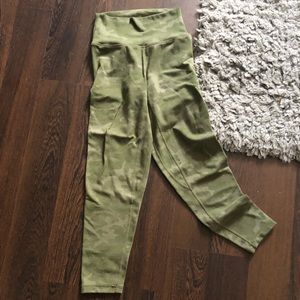 ptula mystique green camo leggings